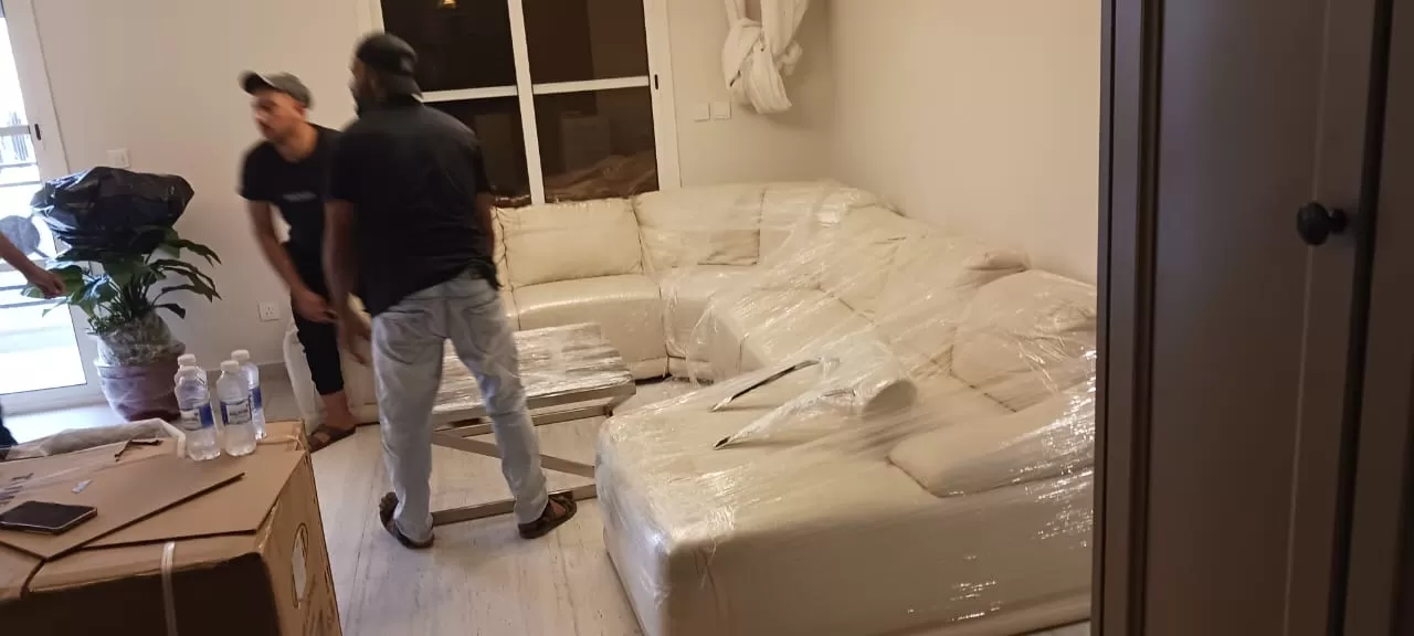 دينا نقل عفش بالاحساء 4 تغليف ونقل الاثاث